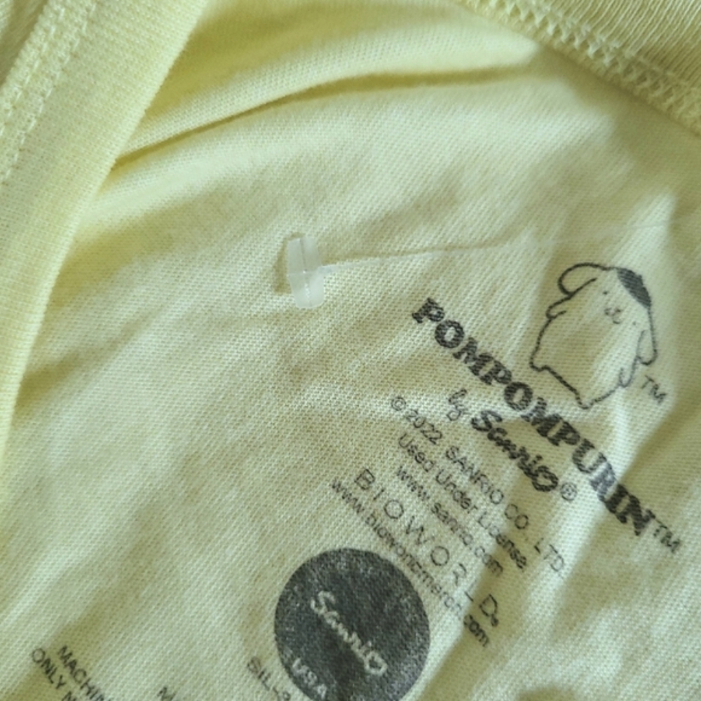 Pompompurin🐶 by Sanrio Graphic Tee👕 - NWOT - Picture 6 of 10